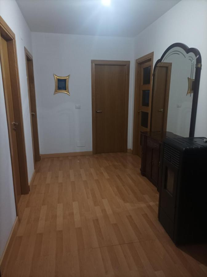 Apartamento Piso Cervantes Sarria Exterior foto
