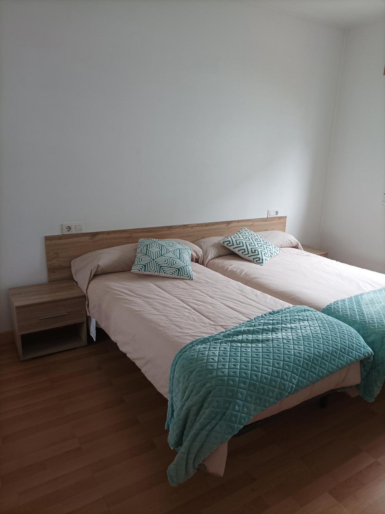 Apartamento Piso Cervantes Sarria Exterior foto